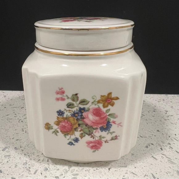 Vintage 1960s SADLER Cabbage Roses Ginger Tea Container. England Caddy Box - Picture 2 of 11